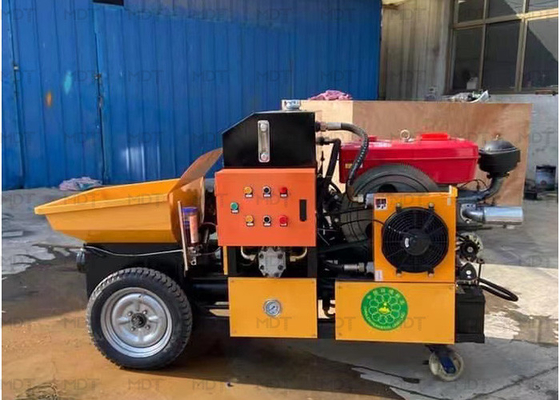 ISO9001 a certifié le ³ /H de la machine 6-8m de mélangeur de Mini Shotcrete Machine Self Loading