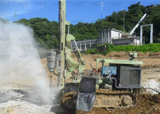 Diamètre ennuyé par chenille hydraulique de la foreuse de pile 300mm
